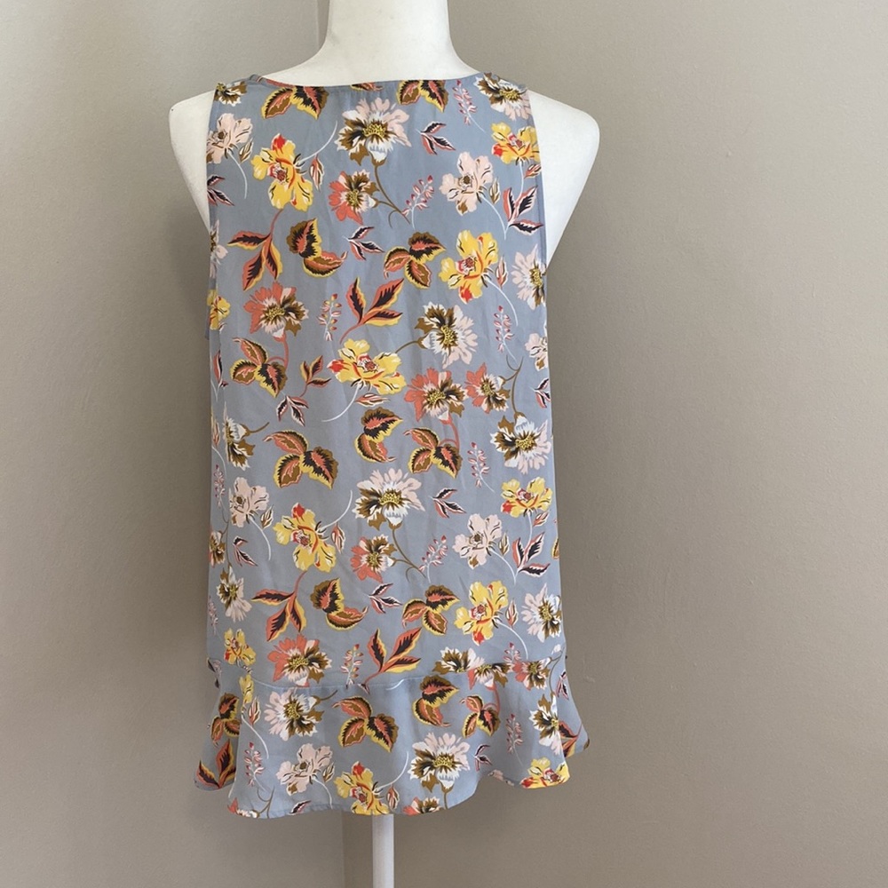 Loft Ruffle Hem Tank - Picture 7 of 9